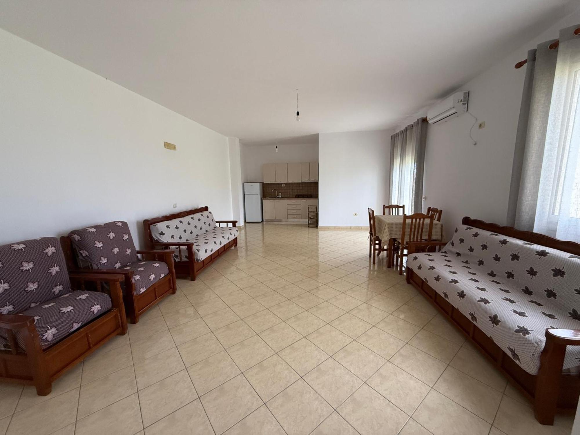 Hotelgodini Golem  Ngoại thất bức ảnh